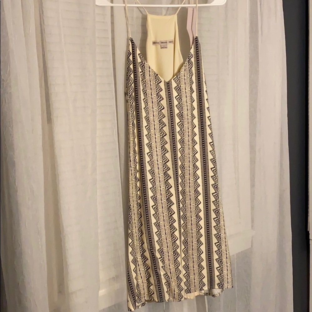 Black and white printed front dress
